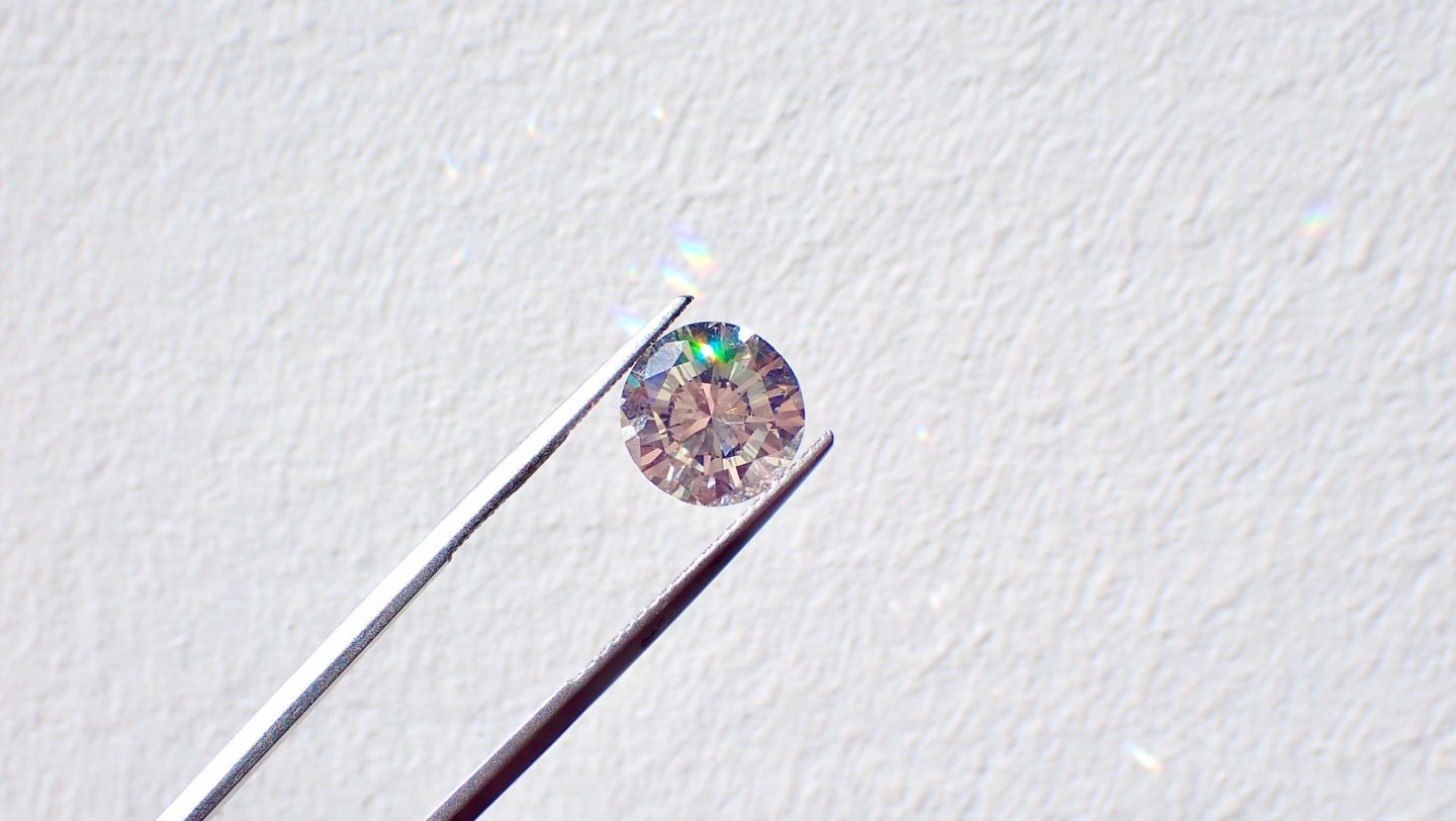 Diamant représentant les marché premium en traduction
